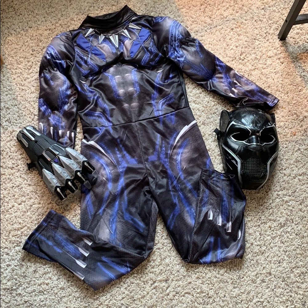 Black Panther Light-Up Costume for Kids